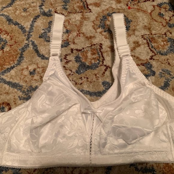 NWT BALI WHITE BRA SZ 36C - Picture 1 of 4